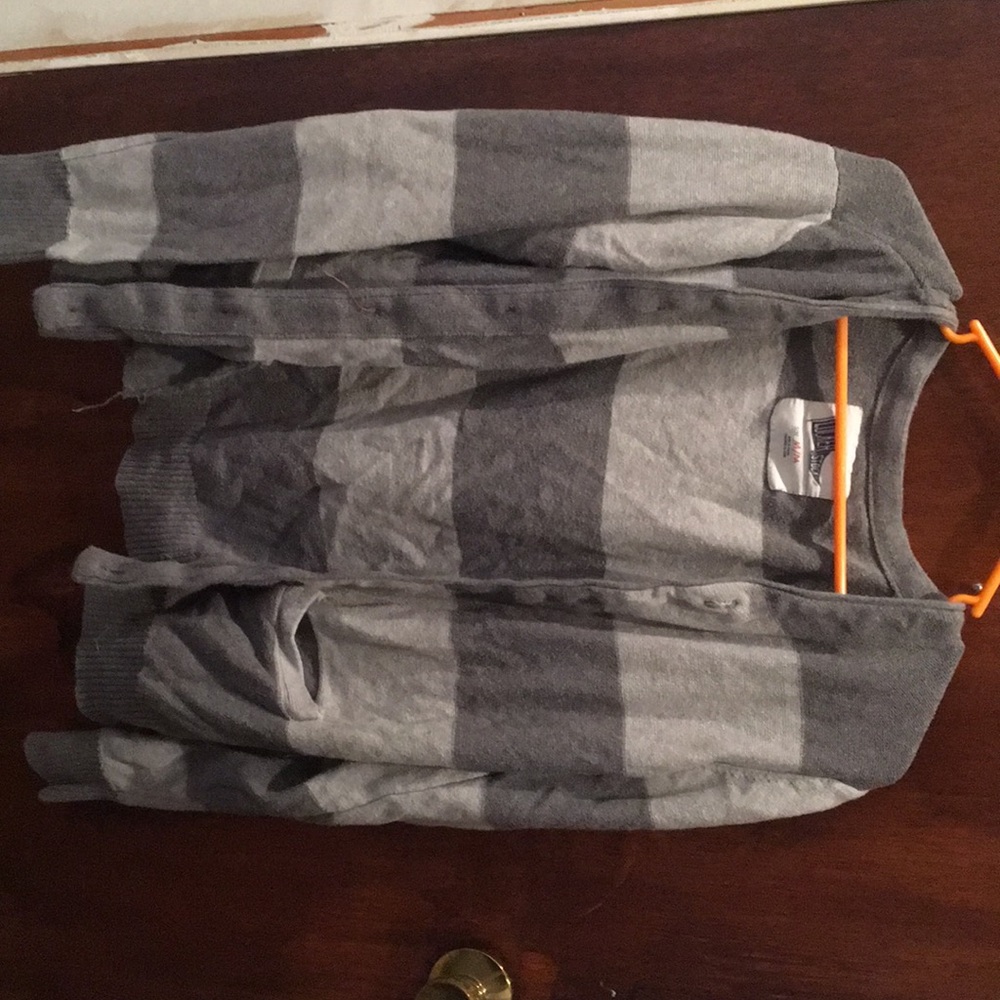 Grey cardigan